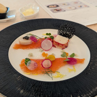 サーモン・オマール海老・帆立貝のマリネ