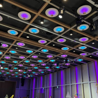 とてもスタイリッシュな会場でした