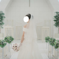 挙式前にチャペルが空いていれば当日写真が撮れます。