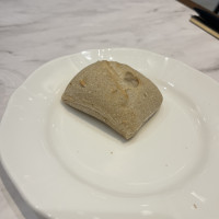 お供のパンです。