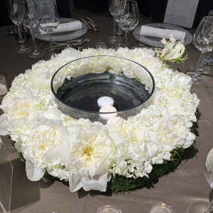 テーブルの花|767795さんの東京ステーションホテルの写真(2522191)