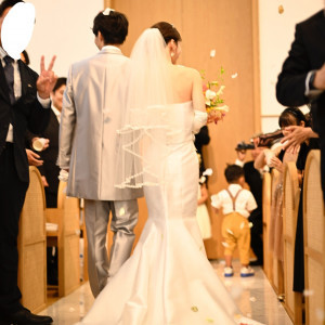 長すぎないバージンロードで緊張がほぐれました。|767936さんのmitte(ミッテ)の写真(2521952)