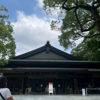 会場