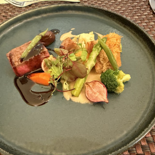 メインの料理のハーフ