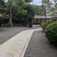 スロープ式で入りやすい