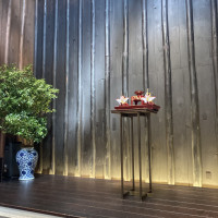 挙式会場のステージ部分です。広々としていて重厚感がありました