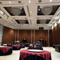 地下の披露宴会場