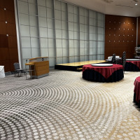 地下の披露宴会場