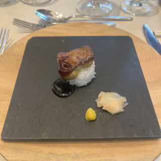 肉寿司です