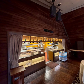 披露宴会場（人数少ない方向け）オープンキッチンがありました！