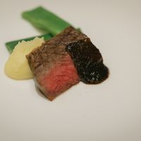 メイン肉料理