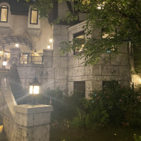 外観部分です！素敵な石造りです！