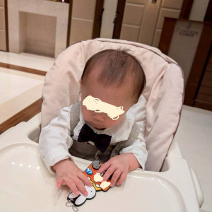 赤ちゃん用の座席にはベビーコットを準備してくれました。|768395さんの軽井沢プリンスホテル フォレスターナ軽井沢の写真(2574115)