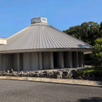 円形チャペル外観