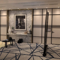 披露宴会場前のフロア