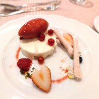 コース料理です