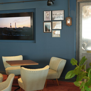 ゲストが待っている待合室です。|768438さんのBAYSIDE GEIHINKAN VERANDA/テイクアンドギヴ・ニーズウェディングの写真(2524409)