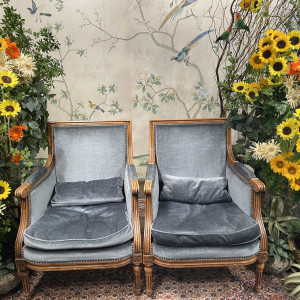 テーマであるひまわりの明るい装花コーディネート|768713さんの萬屋本店 - KAMAKURA HASE est1806 -の写真(2525922)