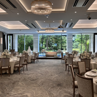 開放的な披露宴会場