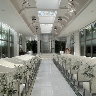 白×自然で華やかでした。