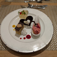 試食