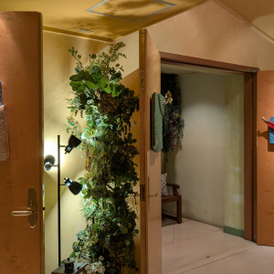 受付も個性的|768790さんの星野リゾート 軽井沢ホテルブレストンコートの写真(2527726)