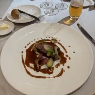 お肉は小さく切られていて食べやすかったです。