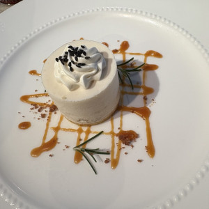 試食用のケーキ|768939さんのルシェルブラン表参道の写真(2552593)