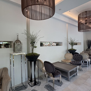 ロビーには沢山ソファがあります。|768939さんのアプローズスクエア東京迎賓館の写真(2552074)