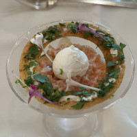 一番最初に出てきた料理
サーモンが入ってました！