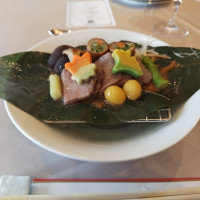 和食の肉料理
和牛の朴葉味噌焼