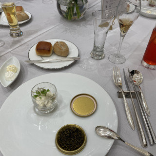 キャビアの前菜