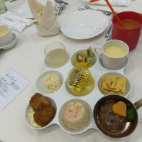 お子様ランチおまけ付き