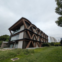 反対側から取った写真。