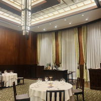 Ballroom 窓のない方の壁側