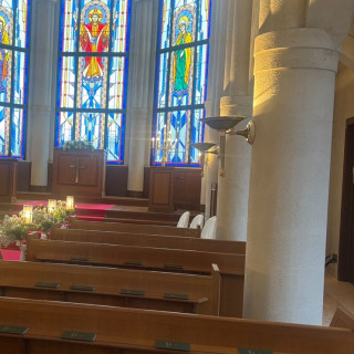 端の人からも見える