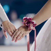 会場の装花さんが作ってくれたリースレット。