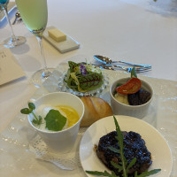 試食