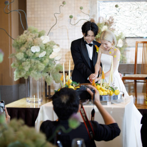 ケーキ入刀|769505さんの日本平ホテルの写真(2529402)