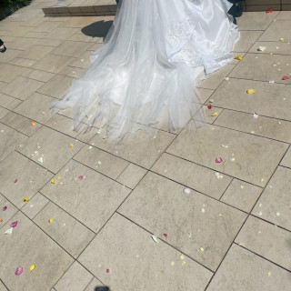 フラワーシャワー