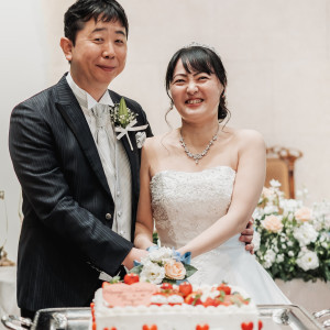ウエディングケーキ。
ケーキ入刀!|769562さんの覚王山ル・アンジェ教会の写真(2534763)