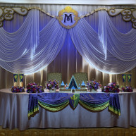 新郎新婦　テーブル席