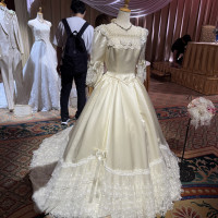 ウエディングドレス