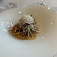 パスタ。結婚式でパスタを出すのは珍しいと思います。