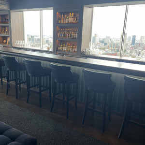 バーカウンターも併設されており、待合室として利用可|769869さんのSAKURA SKY PALACE(サクラスカイパレス)の写真(2542595)