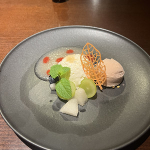 マスカルポーネとイチゴのアイスのデザートです。|769869さんのSAKURA SKY PALACE(サクラスカイパレス)の写真(2542607)