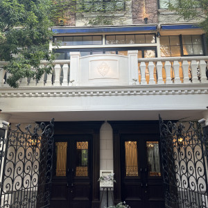 入り口はお城のようです|769869さんのヴィクトリアガーデン恵比寿迎賓館/テイクアンドギヴ・ニーズウェディングの写真(2537300)