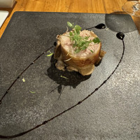 鶏肉もも肉にその他の鳥の部位を入れて焼いた品、食感が良かった