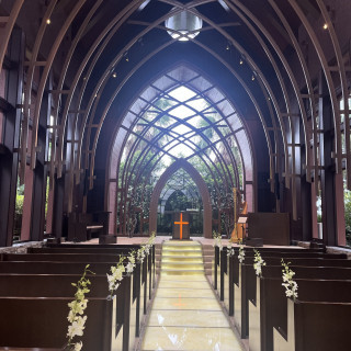 チャペル内後方目線2