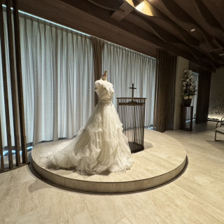 ゲストからの距離が近く、どの席からもよく見えます。